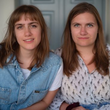 The Shakespeare Sisters: The writer/director duo behind Soundtrack to Sixteen and Much Ado.